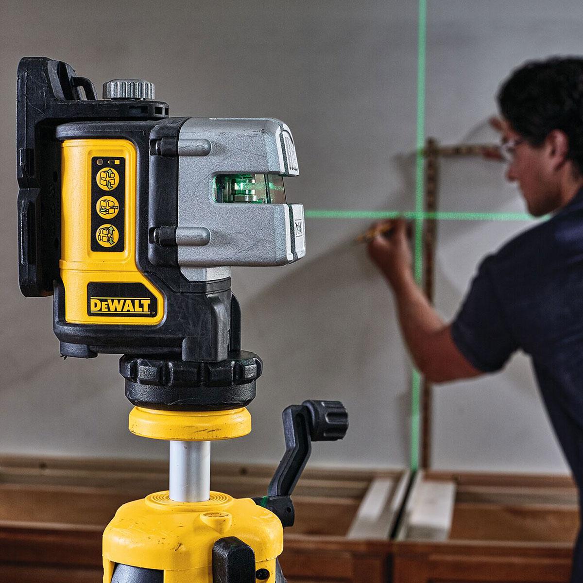 DeWalt 3 Line Green Laser Level